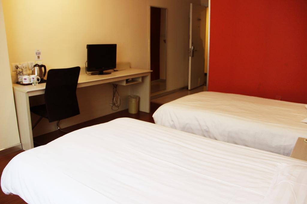Hanting Hotel Ji'Nan Jiefang Road 2Nd Jinan Cameră foto